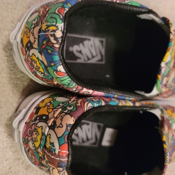 Nintendo Release Van's ~ Mario - Picture 5 of 5